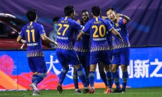 爱游戏中国官网-包含苏宁球员表现高光，助球队锁定胜局的词条