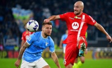 爱游戏app-包含佛罗伦萨客场击败拉齐奥，保级形势稍有起色的词条