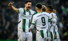 爱游戏入口-包含美因茨主场取胜，球队斩获宝贵三分的词条