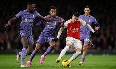 爱游戏在线-热刺客场不敌阿森纳，遭遇伦敦德比惨败