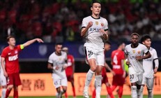 爱游戏入口-球队后卫状态神勇个人进攻助球队逆袭的简单介绍