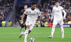 爱游戏体育官网-皇家马德里的精彩胜利引发球迷狂热的简单介绍