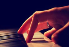 男子田径比赛开幕，各国选手展示实力