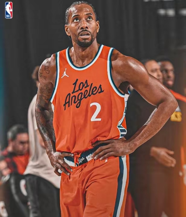 快船主场大胜湖人,莱昂纳德高效贡献28分的简单介绍 快船主场大胜湖人,莱昂纳德高效贡献28分的简单介绍