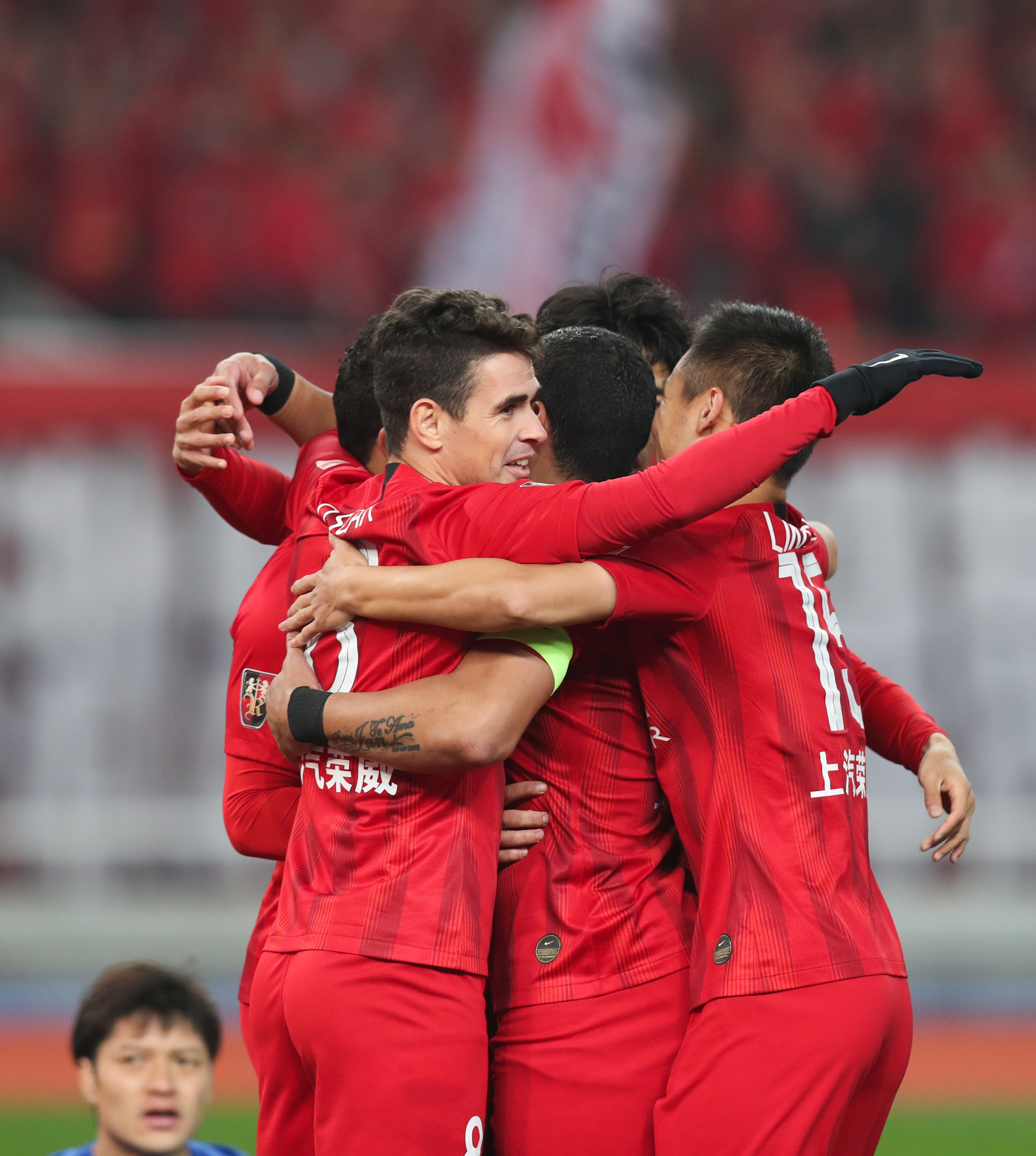 包含苏宁球员表现高光,助球队锁定胜局的词条 包含苏宁球员表现高光,助球队锁定胜局的词条