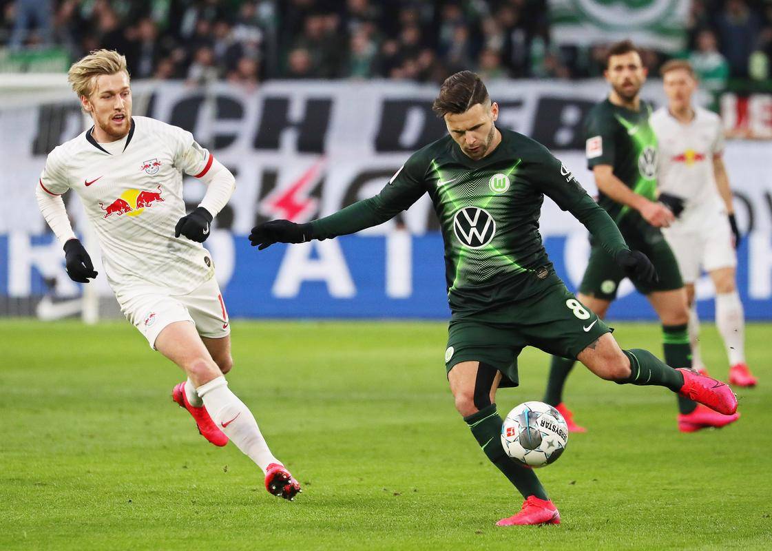 包含沃尔夫斯堡客场平局,德甲战绩难有起色的词条 包含沃尔夫斯堡客场平局,德甲战绩难有起色的词条